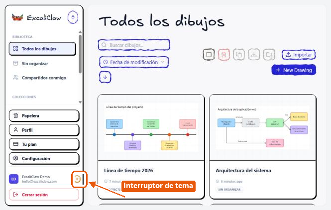 Panel de control de ExcaliClaw en tema claro, con el interruptor de tema de la barra lateral señalado.